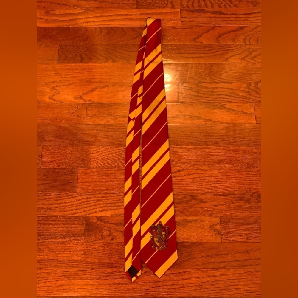 MENS COSPLAY HARRY POTTER PREPPY TIE RED GOLD CREST UNI STRIPE